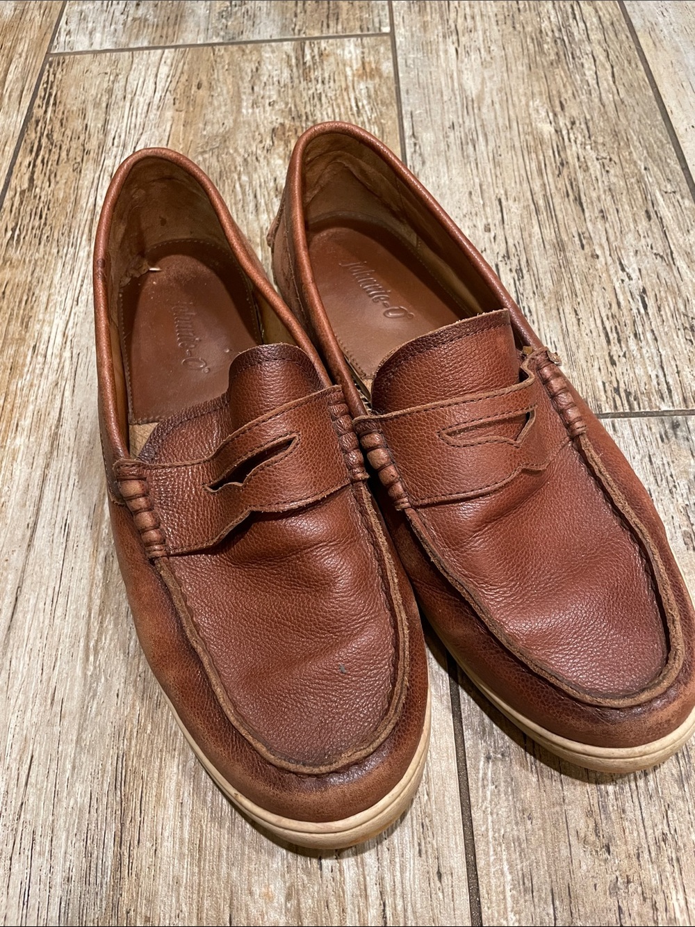 Johnnie-O Men's Santa Monica Leather Loafer